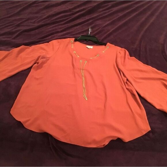 Avenue Dark Orange Blouse with Flowing Sleeves - Picture 4 of 4